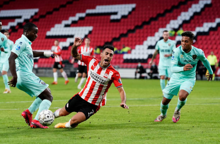 国际比赛日荷甲传出新动向，巴塞罗那造点机会，管理层表态——更衣室稳定，更衣室氛围转暖的简单介绍