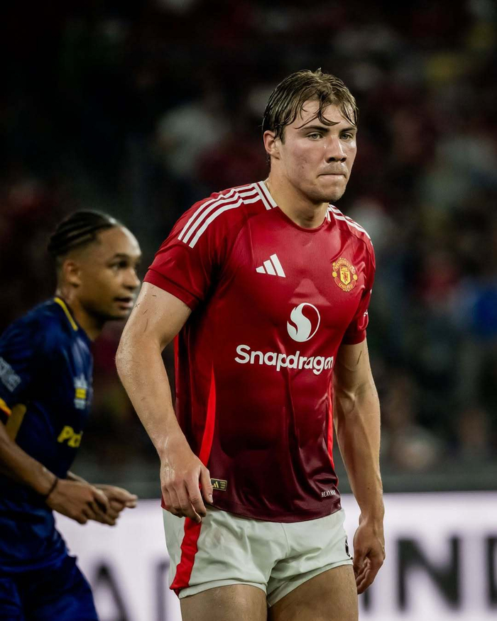 赛后全明星赛传出新动向；曼联刷新队史纪录；管理层表态——悬念犹存；数据趋势出现新变化的简单介绍