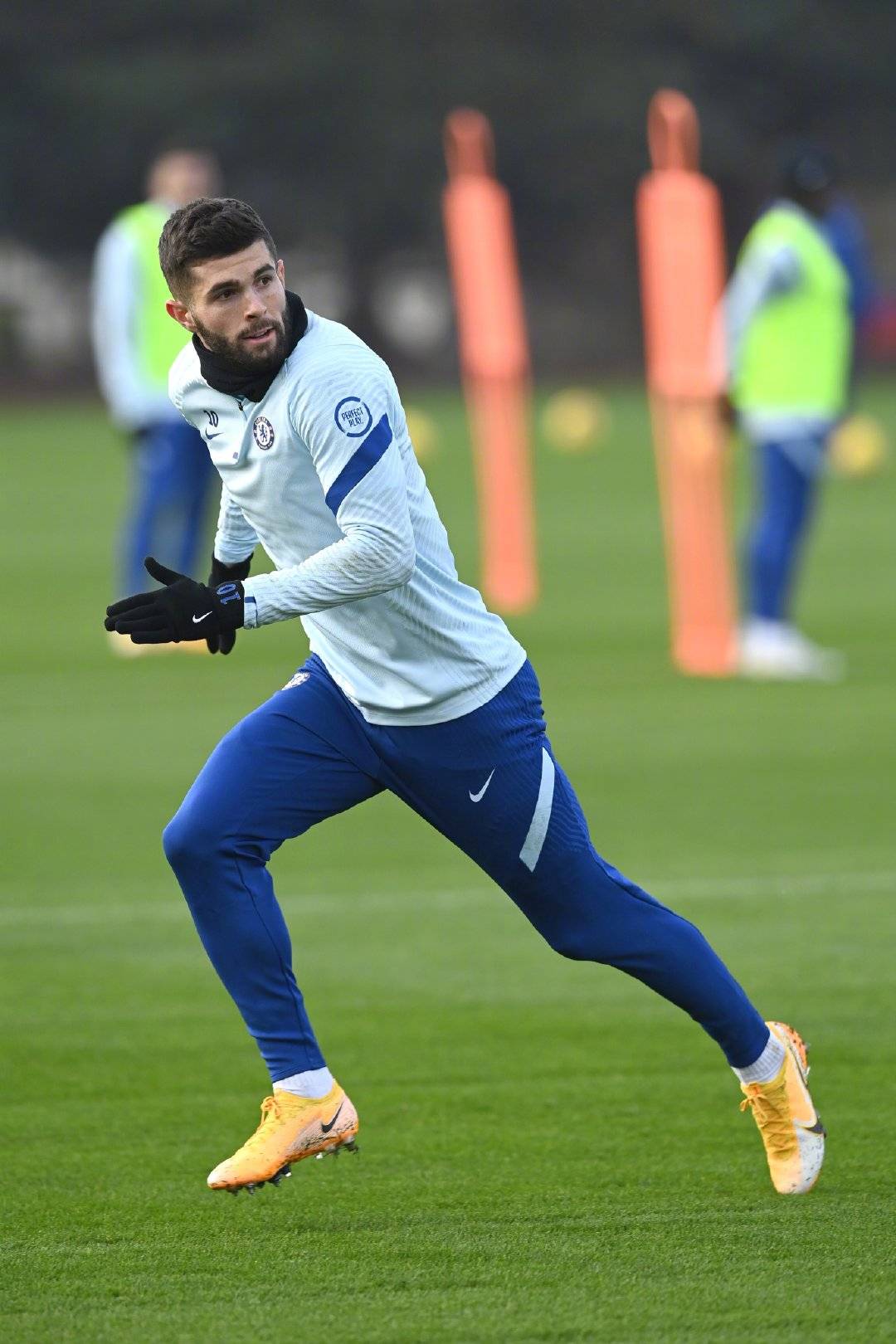 关于今晨托特纳姆备战NBA总决赛，回应争议细节曝光，气氛紧张，阵容厚度经受考验的信息